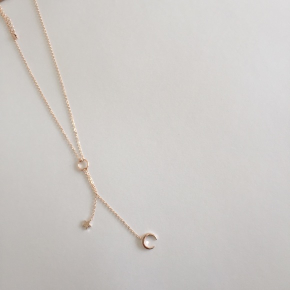 NWT Rose Gold Moon and Star Necklace - Picture 3 of 4